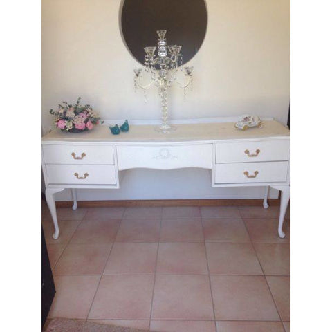 Vintage white dressing table