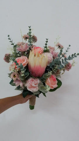 Wedding bouquet package