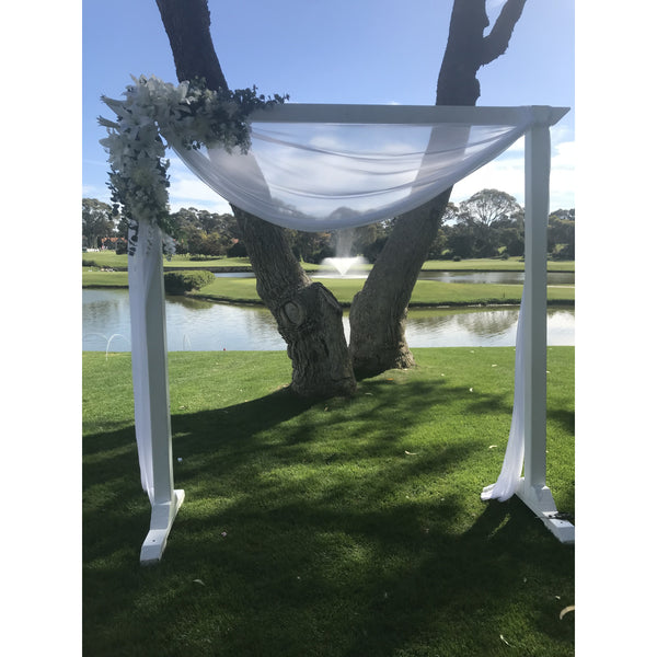 Large white wooden arbour ( 2 posts)