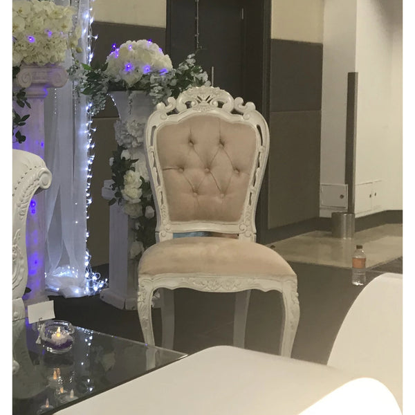 Champagne throne chair
